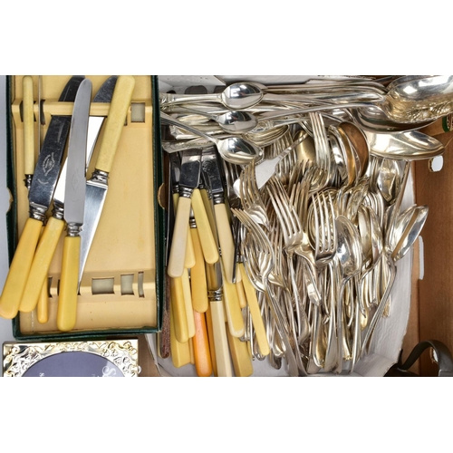 106 - A BOX OF FLATWARE AND OTHER ITEMS, to include a cased set of six 'Walker & Hall' resin handled knive... 