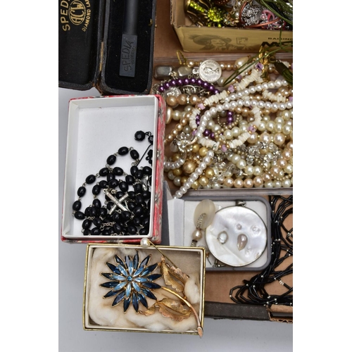 107 - A BOX OF MAINLY COSTUME JEWELLERY, to include a single 9ct gold hoop earring hallmarked 9ct gold Bir... 