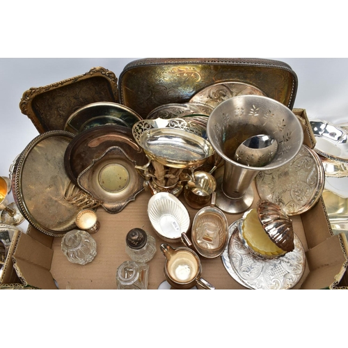 118 - A BOX OF WHITE METAL WARE, to include an EPNS wooden handled food warmer, a variety of silver plated... 