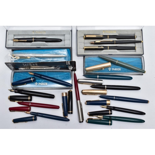 122 - A TRAY CONTAINING TWELVE PARKER FOUNTAIN PENS, TWO PROPELLING PENCILS including four Slimfolds, a Ju... 