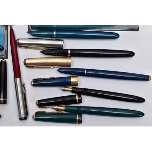 122 - A TRAY CONTAINING TWELVE PARKER FOUNTAIN PENS, TWO PROPELLING PENCILS including four Slimfolds, a Ju... 