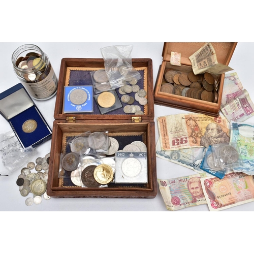 124 - A BOX OF WORLD COINS to include some silver UK coins mainly silver threepences, some banknotes, Bank... 