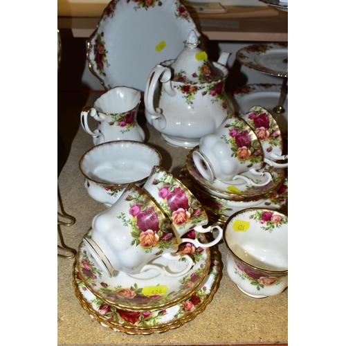 426 - ROYAL ALBERT 'OLD COUNTRY ROSES' DINNERWARES, comprising three tier cake/sandwich stand, two cake/sa... 