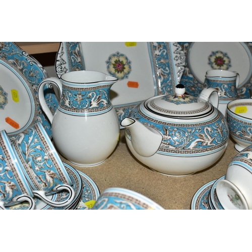 427 - WEDGWOOD 'FLORENTINE' TURQUOISE TEAWARES, W2714, comprising teapot (finial reglued), large jug, heig... 