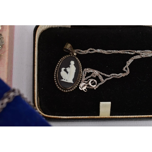 68 - A QUANTITY OF SILVER AND WHITE METAL JEWELLERY, to include a boxed silver 'Elizabeth R' pendant hall... 