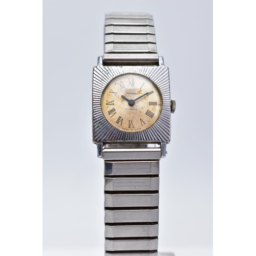 72 - A LADIES SEKONDA WRISTWATCH, circular discoloured dial signed 'Sekonda 17 Jewels' Roman numerals, bl... 