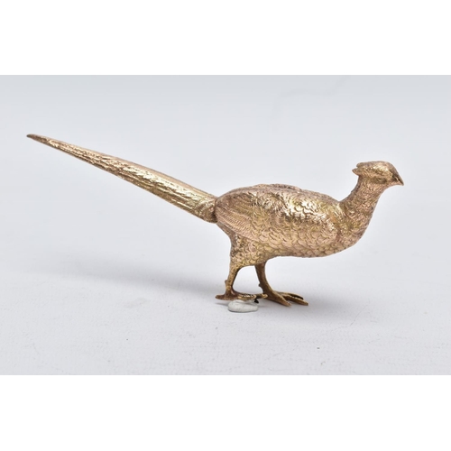 81 - A 9CT GOLD PHEASANT, realistically textured, hallmarked 9ct gold Birmingham 1974, unreadable makers ... 