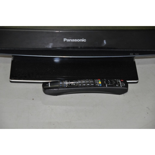 1071 - A PANASONIC TX 32LZD80 32ins TV with remote (PAT pass and working)