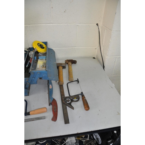 1089 - A METAL CANTILEVER TOOLBOX CONTAINING TOOLS including a Moore and Wright Micrometer, a Damaged Digit... 