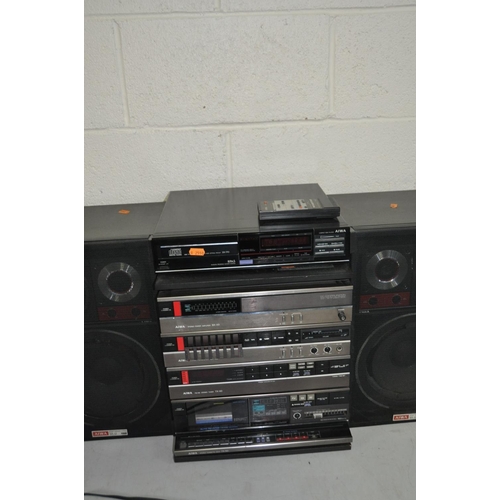 1094 - A VINTAGE AIWA BX 110 HIFI with a TX110 tuner and FX-90 tape player, a DX 770 CD player with remote ... 