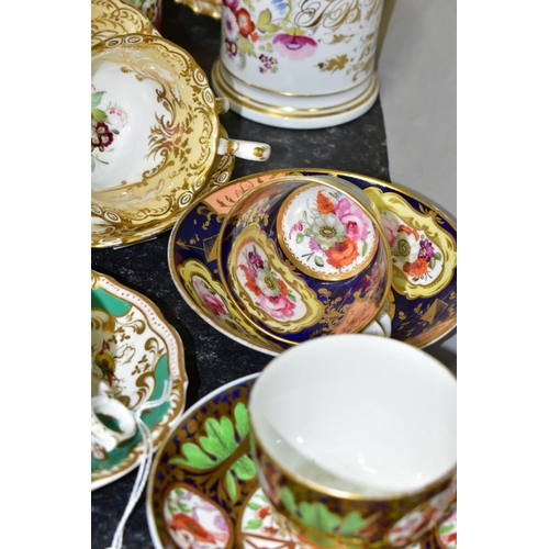 673 - A SMALL GROUP OF 19TH CENTURY ENGLISH PORCELAIN, comprising an early 19th century tea cup and saucer... 