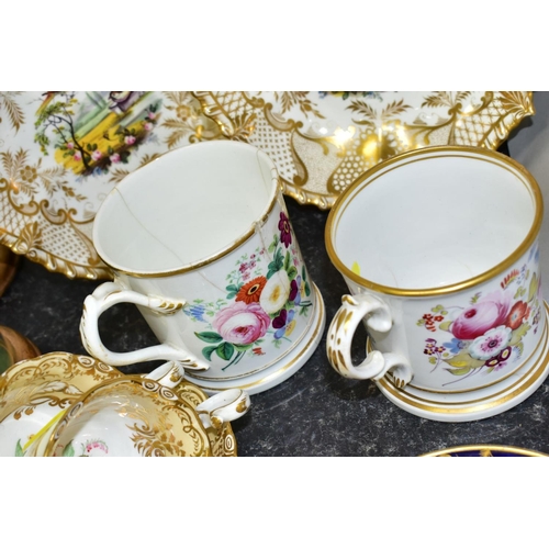 673 - A SMALL GROUP OF 19TH CENTURY ENGLISH PORCELAIN, comprising an early 19th century tea cup and saucer... 