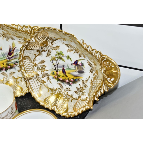 673 - A SMALL GROUP OF 19TH CENTURY ENGLISH PORCELAIN, comprising an early 19th century tea cup and saucer... 