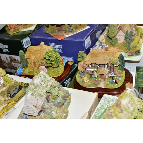 675 - FOURTEEN LILLIPUT LANE SCUPLTURES FROM COLLECTORS CLUB/ANNIVERSARY SERIES, boxed and with deeds exce... 