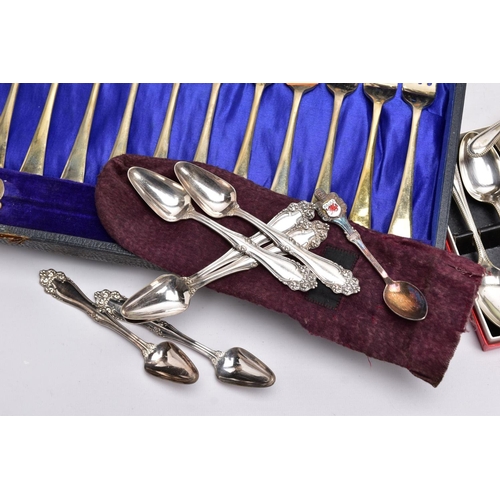 115 - A BOX OF ASSORTED FLATWARE AND ITEMS, to include a twenty four piece canteen of fish knives and fork... 