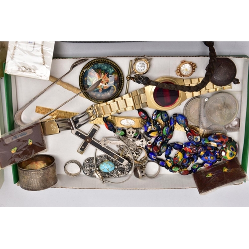 116 - A BOX OF ASSORTED ITEMS, to include a metal sovereign case, a burgundy and silver lidded 'Parker' fo... 