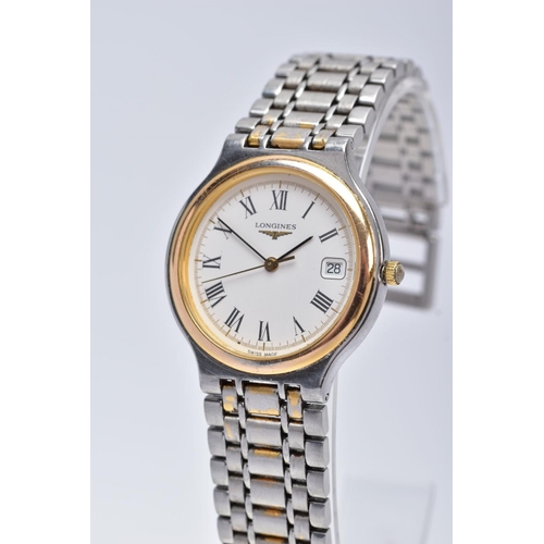 17 - A GENTS 'LONGINES' QUARTZ WRISTWATCH, round white dial signed 'Longines', date window at the three o... 
