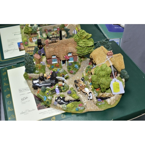 Lilliput Lane | WALKER S REST|L2193