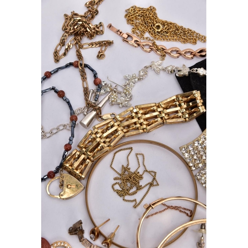 64 - A BAG OF ASSORTED COSTUME JEWELLERY AND ITEMS, a gold plated gate bracelet fitted with a gold plated... 