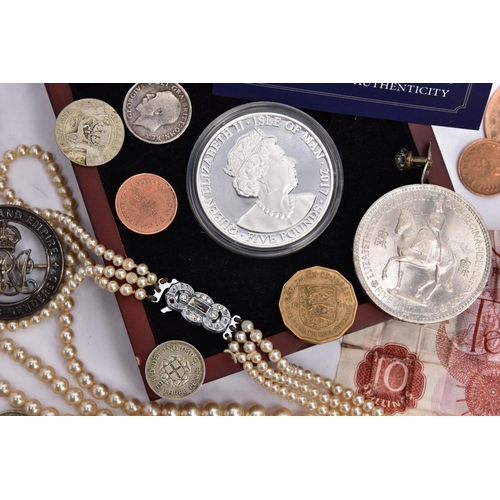 65 - A BAG OF ASSORTED COINAGE AND IMITATION PEARL STRAND NECKLACE, to include a boxed Queen Elizabeth II... 