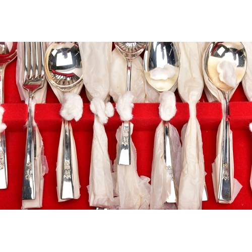 92 - A COMPLETE CANTEEN OF 'VALIANT PLATE'CUTLERY, a forty four piece set to include knives, forks, spoon... 