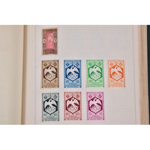 115 - MID PERIOD WORLDWIDE STAMP COLLECTION in a small loose leaf album