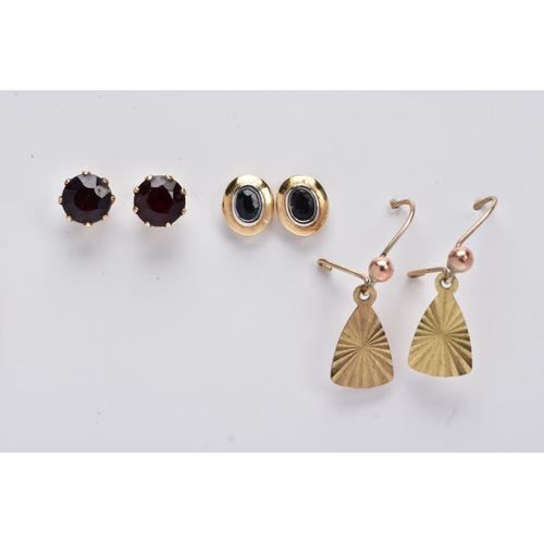 111 - FOUR PAIRS OF 9CT GOLD EARRINGS AND A SINGLE EARRINGS, to include a pair of drop earrings set with p... 