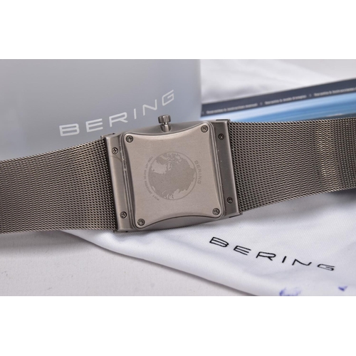 117 - A GENTS 'BERING' WRISTWATCH, rectangular dark silver dial signed 'Bering, Titanium', Arabic numerals... 