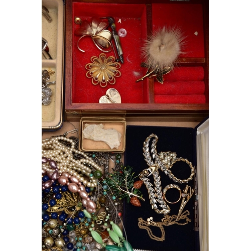 148 - A BOX OF ASSORTED ITEMS, to include a blue velvet jewellery box with contents such as a silver St.Ch... 