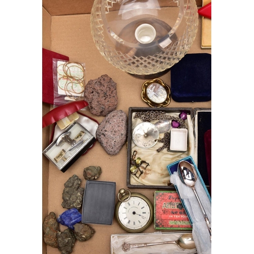 152 - A MISCELLANEOUS COLLECTION OF MOSTLY COSTUME JEWELLERY, the items to include a case set of silver te... 