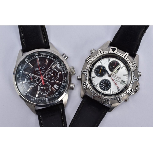 170 - TWO GENTS 'SEIKO CHRONOGRAPH' WRISTWATCHES, the first with round black dial signed 'Seiko chronograp... 