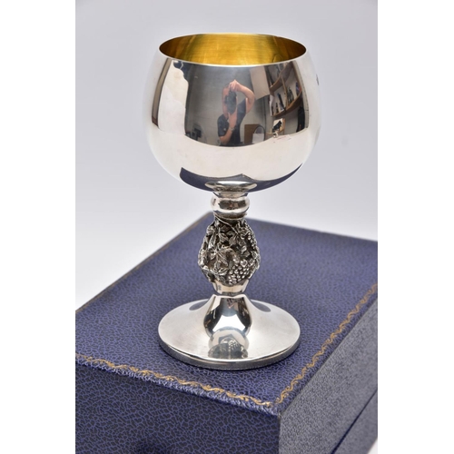 220 - A CASED SILVER GOBLET, detailed grape vine stem, gilt interior hallmarked 'Barrowclift Silvercraft' ... 