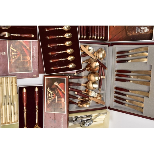 234 - A BOX CONTAINING VARIOUS FLATWARE AND ASSORTED CUTLERY, to include cased silver plated butter knives... 