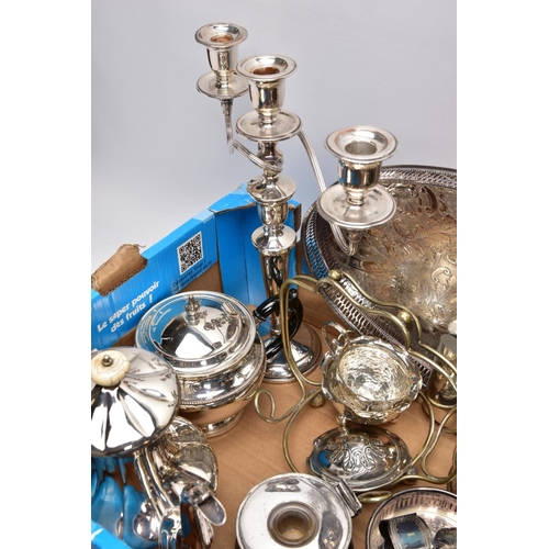 236 - A BOX CONTAINING A QUANTITY OF SILVER PLATED ITEMS, to include coffee pots, a large tray, a cocktail... 