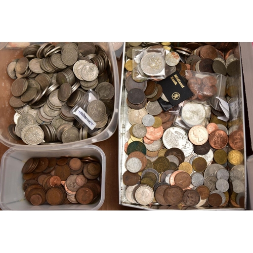 248 - A SAMSONITE BRIEFCASE OF COINS AND COMMEMORATIVES, to include a Queen Elizabeth 50th Anniversary 9ct... 