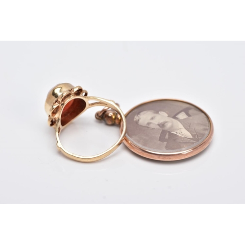 29 - A 9CT GOLD CAMEO RING AND A DOUBLE SIDED PHOTOGRAPH, of an oval form, depicting a lady in profile, w... 