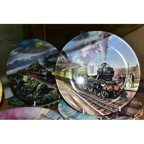 356 - TWELVE BOXED LOCOMOTIVE THEMED COLLECTORS PLATES, comprising a set of eight Davenport Great Steam Tr... 