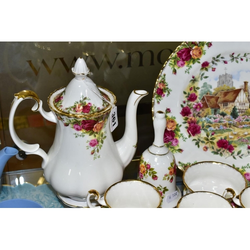 361 - A ROYAL ALBERT OLD COUNTRY ROSES FIFTEEN PIECE COFFEE SERVICE, comprising coffee pot and cover, crea... 