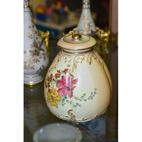 373 - A SMALL COLLECTION OF ROYAL WORCESTER PORCELAIN, comprising a pair of blush ivory conical twin handl... 