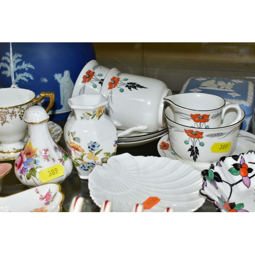 389 - A GROUP OF ASSORTED SHELLEY, ROYAL CROWN DERBY, WEDGWOOD, ETC, to include two Shelley tea cups and s... 