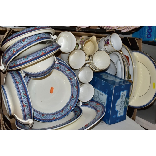 459 - TWO BOXES OF WEDGWOOD ROYAL WORCESTER, ROYAL ALBERT AND TUSCAN CHINA TEA AND DINNER WARES, including... 