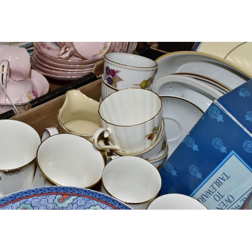 459 - TWO BOXES OF WEDGWOOD ROYAL WORCESTER, ROYAL ALBERT AND TUSCAN CHINA TEA AND DINNER WARES, including... 