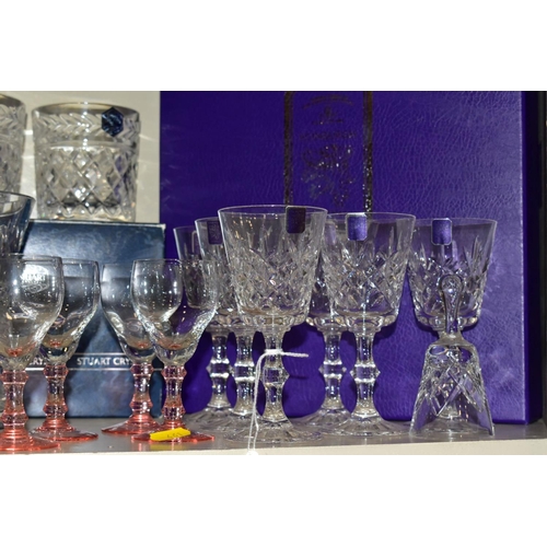 461 - A GROUP OF CUT/CLEAR AND COLOURED GLASSWARES, to include a boxed set of six Edinburgh crystal glasse... 