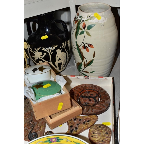 462 - TWO BOXES AND LOOSE ORNAMENTS, VASES, ROYAL COMMEMORATIVES etc, to include Cauldon Ware Prunus patte... 