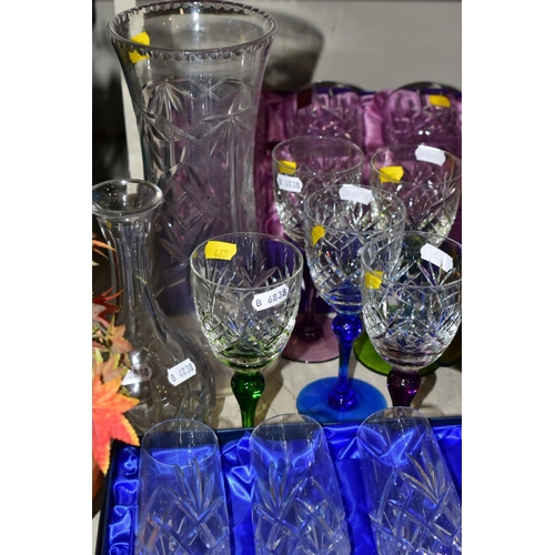 465 - A GROUP OF GLASSWARE, to include boxed Bohemia Crystal flutes (x6), boxed Bohemia Crystal wines (x6)... 