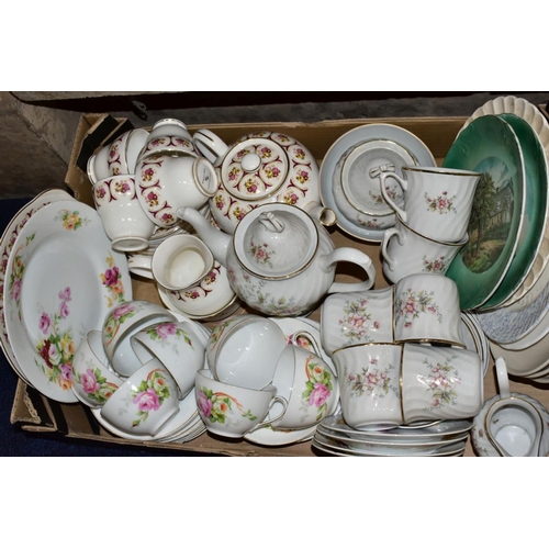 470 - SEVEN BOXES OF TEA/DINNER WARES, GLASSWARES etc, to include a Portmeirion (seconds) part dinner set ... 