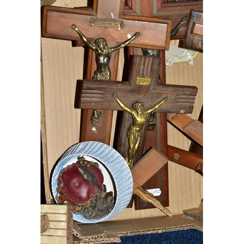 484 - A BOX OF WOODEN CRUCIFIXES, together with rosary beads and religious medallions