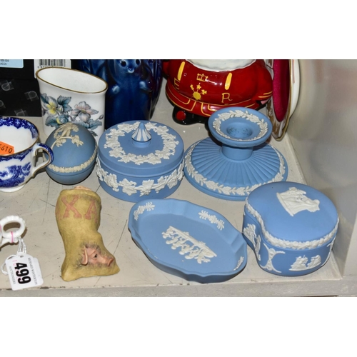 499 - A GROUP OF ORNAMENTS, GIFT WARE, ETC, to include small Royal Worcester 'Enchantment' jug, height 4cm... 