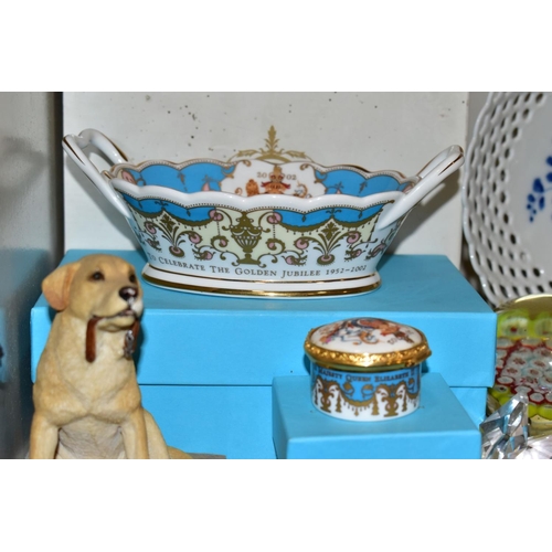 499 - A GROUP OF ORNAMENTS, GIFT WARE, ETC, to include small Royal Worcester 'Enchantment' jug, height 4cm... 