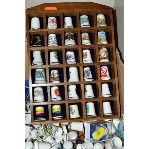 505 - A BOX OF COLLECTORS THIMBLES AND TWO DISPLAY CASES, topics include: Royal Commemorative, Holiday Res... 